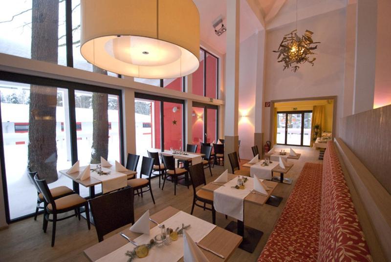 Restaurant Waldmeisterei 게라 외부 사진
